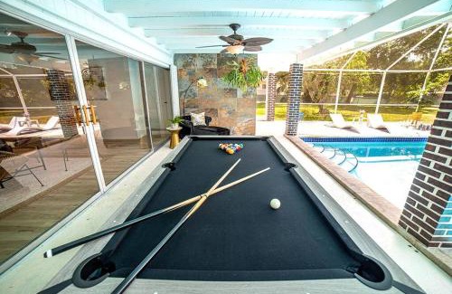 Pinecrest Villa | Luxury Miami Village w/Pool+Grill+MiniGolf