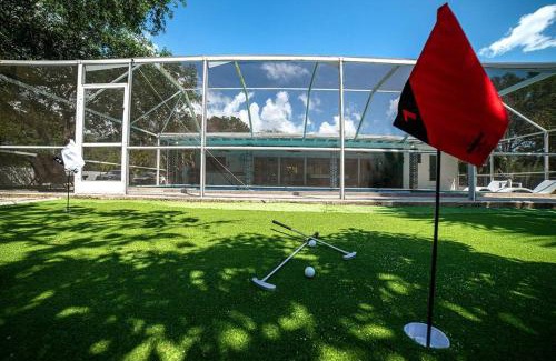 Pinecrest Villa | Luxury Miami Village w/Pool+Grill+MiniGolf