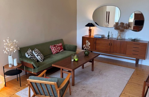 Zeitlofs Other | Luxury mid-century apartment in baroque castle 85m2 surrounded by beautiful park