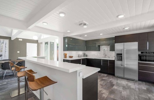 Concord House | Luxury Mid-Century Modern Eichler Home