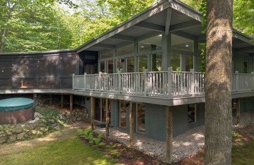 Traverse City House | Luxury Midcentury home w/beach and hot tub/Private but close to everything NoMI
