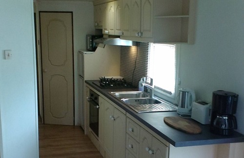 Erezee House | Luxury mobile home at famous Carpodrôme campsite