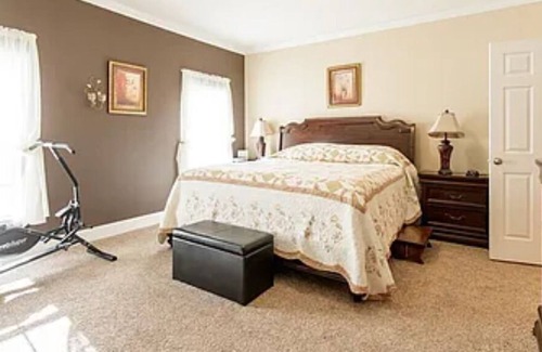 Valdosta House | Luxury Mobile Home in Valdosta, GA - Fully Furnished