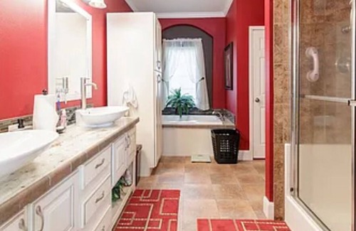 Valdosta House | Luxury Mobile Home in Valdosta, GA - Fully Furnished