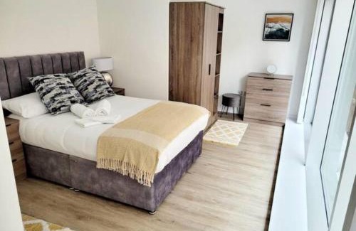 Liverpool City Centre Apartment | Luxury Modern 1 Bed CityCentre FamilyFriendly