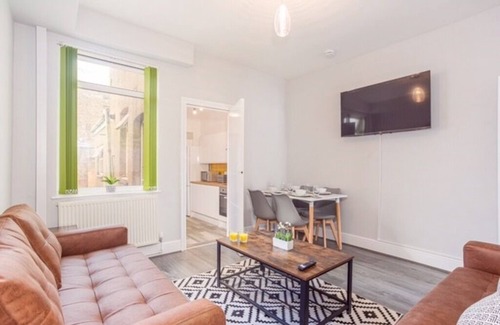 North Wheatley House | Luxury Modern 4 Bedroom House In Gainsborough