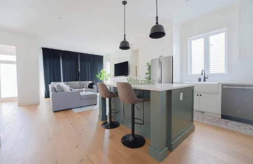 Willoughby House | Luxury Modern Home in Langley