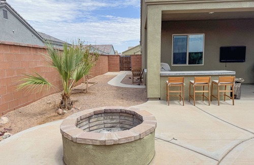 Yuma House | Luxury Modern Farmhouse with Theater, Yoga Studio, Gymnasium, and Chefs Kitchen