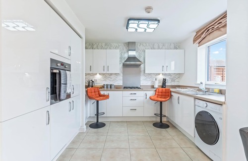 Little Hay House | Luxury Modern House - near Birmingham NEC and airport