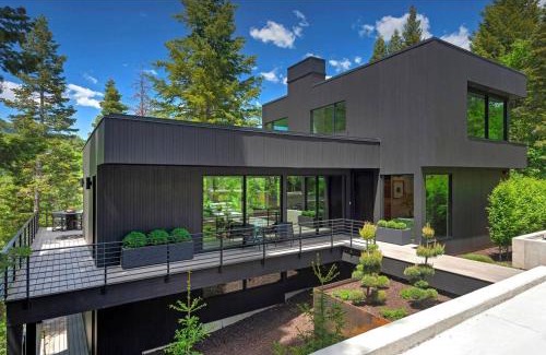 Sundance House | Luxury Modern Mountain Home