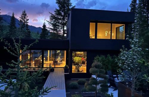Sundance House | Luxury Modern Mountain Home