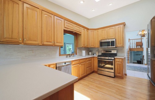 McHenry House | Luxury Moraine Hills Home w/heated Pool and Sauna — Up to 10 Guests!