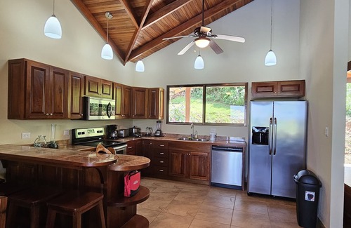 Chontales House | Luxury Mountain Home with Ocean and Rain Forest Views. Newly tiled pool!