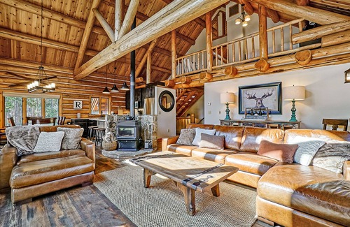 Homestead Hills House | Luxury Mountain Home on 3 acres