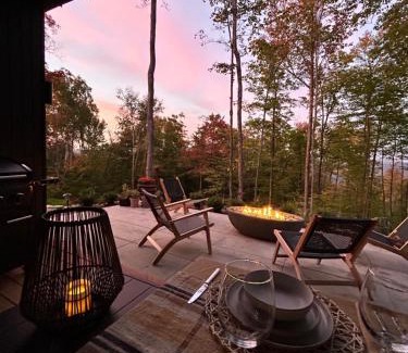 La Conception Ski Chalet | Luxury Mountain Retreat with Spa Near Mont Tremblant
