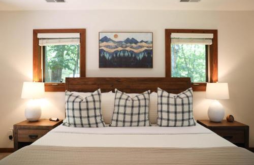 Nellysford House | Luxury Mountaintop Family Retreat