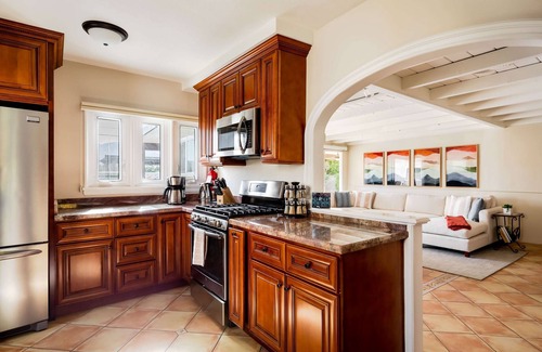 Old Las Palmas House | Luxury Movie Colony Retreat in Palm Springs