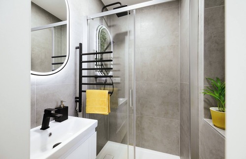 Podoli Apartment | Luxury Musicians Apartment Central Praha