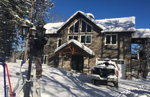 Gravenhurst Cottage | Luxury Muskoka Cottage On The Lake-Gravenhurst, Ontario