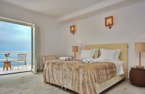 Fanari Villa | Luxury Mykonos Villa | Aegean Blue Villa | Private Pool | Kastro