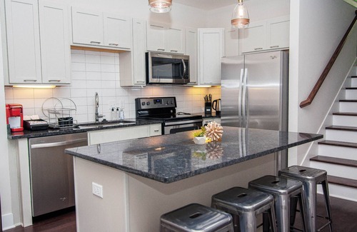 South Nashville House | Luxury Nashville 5 Stars Home 1.3m From Broadway!