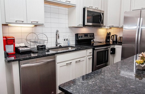 South Nashville House | Luxury Nashville 5 Stars Home 1.3m From Broadway!