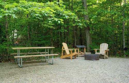 Miller Lake House | Luxury Nautical Tent | Glamping by Tobermory