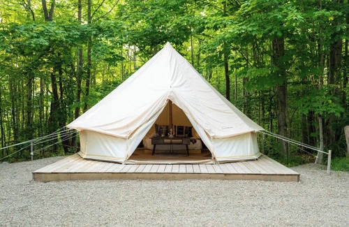 Miller Lake House | Luxury Nautical Tent | Glamping by Tobermory