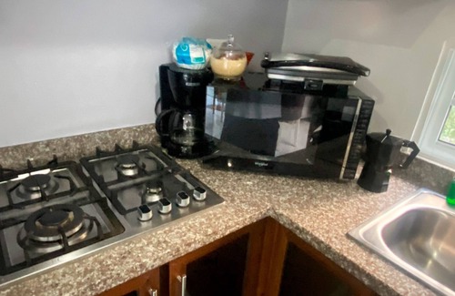 Residencial El Doral Apartment | Luxury Near Beach Apartment w/Free Netflix & WiFi