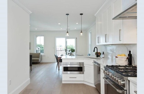 Harbor View - Orient Heights Condo | Luxury, New 2-Bedroom Condo Near Airport/Boston/Train