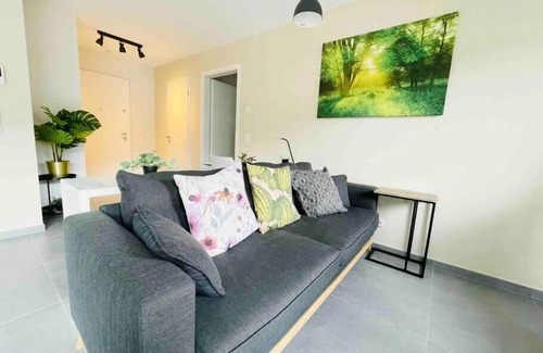 Beggen Apartment | Luxury New Flat with Terrace & Parking