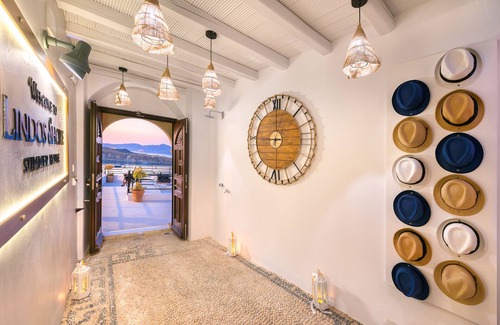 Lindos Villa | Luxury New villa just above Lindos main beach with sea view and outdoor jacuzzi