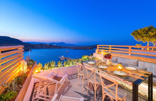 Lindos Villa | Luxury New villa just above Lindos main beach with sea view and outdoor jacuzzi