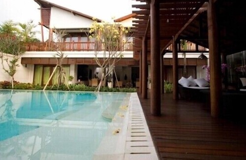 Sanur Kauh Villa | Luxury Nice Spacious 6 BR Family Villa Walk to Sanur Beach