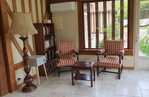 Clarbec House | Luxury norman house 20 min from the beach, private pool/tennis/basketball/piano!