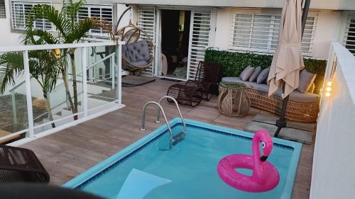 Ponta Negra Apartment | Luxury NYC-Style Beach Apt 3BR, Private Pool, 100m from Ocean view, 7 minute walk to sand