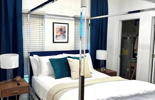 Baltimore Apartment | Luxury Oasis a 1 BR Apartment in the Heart of Fells Point