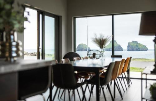 Vestmannaeyjar Villa | Luxury Ocean Villas