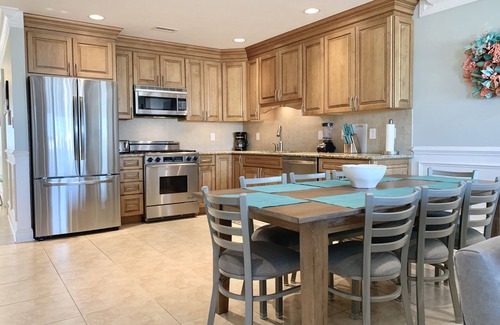 Wildwood Crest Condo | Luxury Oceanfront Condo - Quiet Retreat with Stunning Views, Outdoor Pool