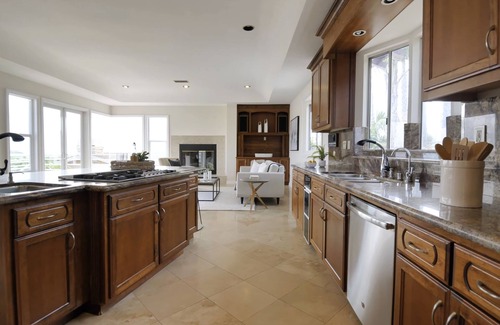 Solana Beach Villa | Luxury Oceanview Hilltop Villa w/Private Pool