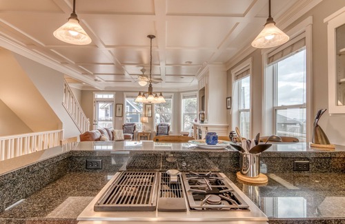 Lincoln Beach House | Luxury Oceanview Townhome Near Beach Access Has Third-Floor King Suite, Hot Tub!