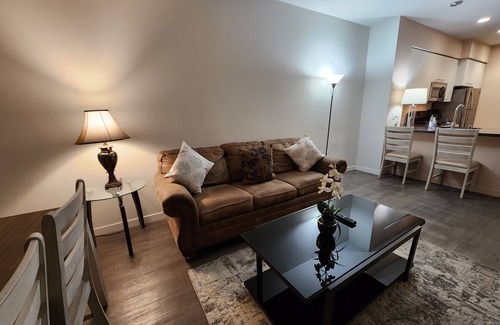 Melrose Apartment | Luxury on la Brea by Target store
