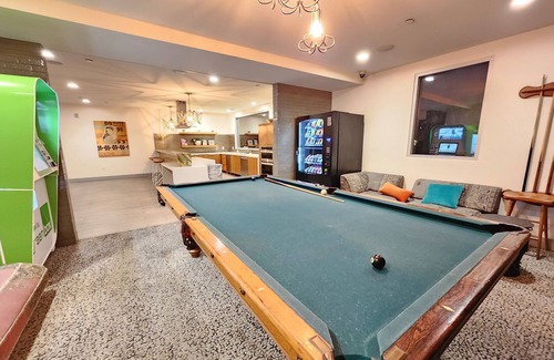 Melrose Apartment | Luxury on la Brea by Target store