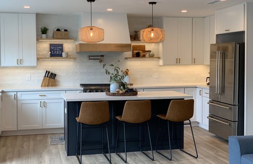 Lake San Marcos House | Luxury on the Lake - Newly remodeled home in Lake San Marcos - Close to Legoland