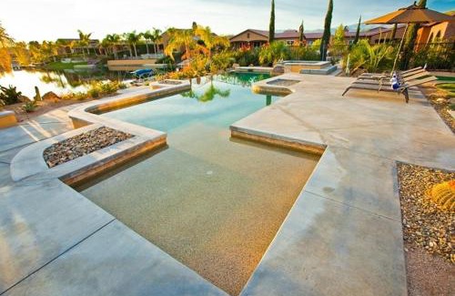 Rancho Mirage House | Luxury on the Lake Rancho Mirage