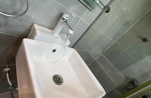 Oshien Apartment | Luxury one bedroom apartment with pool