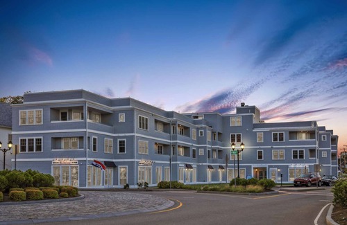 Plymouth Cultural District Apartment | Luxury One Bedroom Condo (625S.F.)