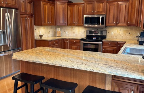 Strongsville House | Luxury One-Month Stay – Fully Furnished Home with Premium Amenities