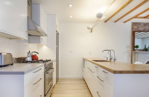 Park Slope Apartment | Luxury Park Slope Brownstone. 2 Bedrooms 2 Bathrooms. Outdoor.