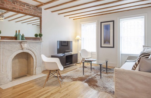 Park Slope Apartment | Luxury Park Slope Brownstone. 2 Bedrooms 2 Bathrooms. Outdoor.
